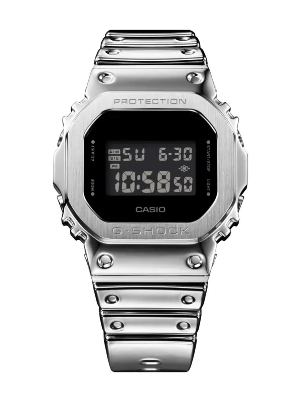 メタリックなタフシリコーンバンド採用のG-SHOCK「FINE METALLIC